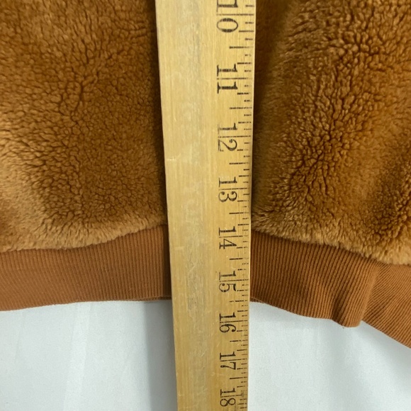 BDG Urban Outfitters Womens Medium Cropped Hoodie Tan Teddy Fleece 1/4 Zip LS - Picture 10 of 10